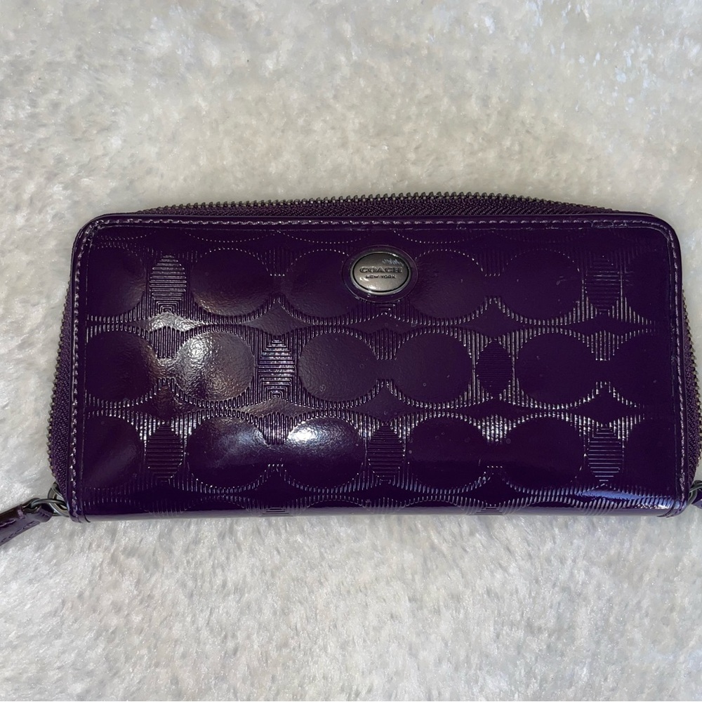 Accordion Purple Coach wallet